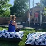 Pensjonat La Wodapalousa, Surf & Crossfit Guesthouse, 800m From