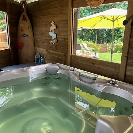 La Wodapalousa, Surf & Crossfit Guesthouse, 800m From Gæstehus *