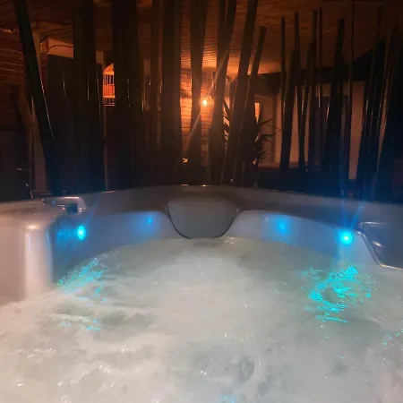 Penzion La Wodapalousa, Surf & Crossfit Guesthouse, 800m From 3*